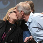 Harrison Ford besa a Carrie Fisher, en San Diego.-Foto: AGENCIAS