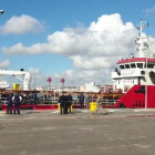 Las autoridades de Malta toman control de un barco secuestrado por inmigrantes.-FUERZAS ARMADAS DE MALTA