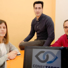 Óscar Bustos (centro) es el fundador de este proyecto.-ISRAEL L. MURILLO