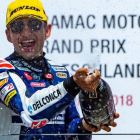 El español Jorge Martin (Honda) celebra su quinta victoria de la temporada en el podio de Alemania.-AFP