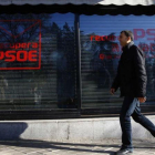 La sede de RecuperaPSOE, en la calle de Ferraz de Madrid, a 600 metros de la sede oficial del partido.-AGUSTÍN CATALÁN