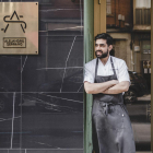 Alejandro Serrano abrió su restaurante el pasado 8 de noviembre en pleno centro de Miranda de Ebro.-