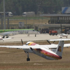 En los primeros meses operaron dos compañías desde Villafría: Air Nostrum y Lagun Air.-ISRAEL L. MURILLO