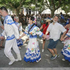 El público burgalés se animó como nunca a bailar con los integrantes de la compañía siberiana.-Raúl Ochoa