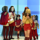 La firma de moda infantil burgalesa Trasluz abrió la jornada.-Israel L. Murillo