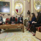 El alcalde se reunió ayer con los organizadores de este encuentro junto al director de la Oficina de Congresos.-R. OCHOA