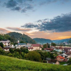 Vista de Sevnica, el bucólico pueblo esloveno donde nació Melania Trump.-