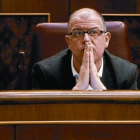 El diputado socialista José Zaragoza, en su escaño en el Congreso el pasado mes de febrero.-JOSÉ LUIS ROCA