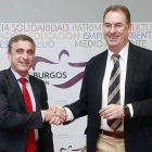 Rafael Barbero y Miguel Ángel Benavente sellan el acuerdo.-RAÚL G. OCHOA