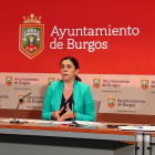 Marga Arroyo, portavoz municipal de Podemos, durante la comparecencia de prensa. ECB