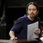 Pablo Iglesias, en el Congreso.-J. M. PRATS