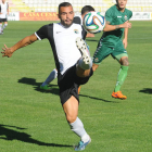 Luis Ángel esurante el partido contra el Racing de Santander.-ISRAEL L. MURILLO