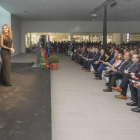 La soprano Ainhoa Arteta amenizó ayer la inauguración de las nuevas instalaciones del Grupo Ureta, que dan cabida a Seat, Volkswagen-Audi y Skoda.-ISRAEL L. MURILLO