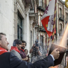 El alcalde lanza el disparo anunciador de las fiestas en la edición del pasado 2015.-SANTI OTERO