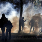 Manifestantes durante una protesta contra la reforma laboral del presidente francés, Emmanuel Macron, el pasado jueves en París, Francia.-EFE