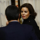 La vicepresidenta del Gobierno, Soraya Sáenz de Santamaría, este miércoles en el Congreso.-AGUSTÍN CATALÁN
