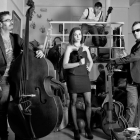 The Cosmic Joint interpretará versiones de los grandes de la música.-