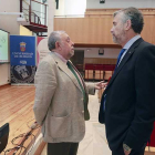 Octavio Granado y Manuel Pérez Mateos, instantes previos a la inauguración de las jornadas.-RAÚL G. OCHOA