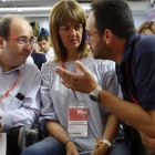 Miquel Iceta, Idoia Mendia y Antonio Hernando, en el comité federal del PSOE.-