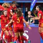 Las jugadoras españolas celebran el gol de Menayo. /-AFP / DAMIEN MEYER