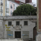 Imagen de la fachada del Asador de Aranda, en la Llana de Afuera.-ECB