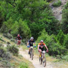 Un grupo de bikers ruedan en la Colina Triste 2018-ECB