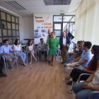 La vicepresidenta y consejera de Empleo, Rosa Valdeón, asiste a la presentación de la Lanzadera de Empleo de Ávila. A su lado el responsable de la Fundación Telefónica, Joan Cruz; y el responsable de la fundación Santa María la Real, José María Pérez (Per-Ical