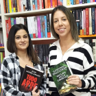 María (izquierda) y Lara, de la Librería Margof de Gamonal. DARÍO GONZALO