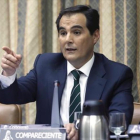José Antonio Nieto, en la Comisión de Interior del Congreso, en mayo.-/ EFE / EMILIO NARANJO