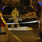 Dos mujeres han fallecido hoy en Lliria (Valencia) por arma de fuego en la calle Duque de Lliria, en un suceso que según ha indicado a EFE el alcalde de la localidad, podría tratarse de un crimen de violencia machista. EFE/Juan Carlos Cárdenas-Juan Carlos Cardenas / EFE