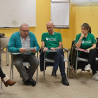Miembros de la asociación durante la firma del acta fundacional y los estatutos.-ECB
