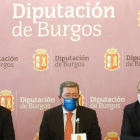 Eduardo Munguía, César Rico y Ángel Carretón presentan el nuevo Plan de Instalaciones Deportivas de la Diputación. SANTI OTERO