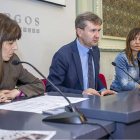 Marta Saiz, responsable de Educación en el Ayuntamiento, Javier Lacalle y Carolina Blasco.-SANTI OTERO