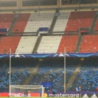 El gol sur del Calderón, con muchos asientos arrancados.-EL PERIÓDICO