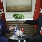 Erdogan junto a Tsipras durante una reunión en la sede de Naciones Unidas.-KAYHAN OZER / AP