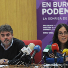 Ignacio Lacámara, secretario general por Burgos, y Laura Domínguez, procuradora, ayer en la rueda de prensa.-ISRAEL L. MURILLO