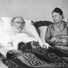 León Tolstói y su esposa, Sofia Tolstaia.-