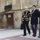 Un momento de la visita realizada a Miranda de Ebro por el consejero de Fomento.-ICAL