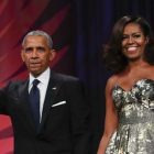 Barack Obama y Michelle Obama escribirán sus memorias para Penguin Random House por 65 millones de dólares.-AP / PABLO MARTÍNEZ MONSIVAIS