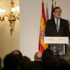 Mariano Rajoy interviene ante inversores y empresarios, ayer, en Madrid.-JOSÉ LUIS ROCA