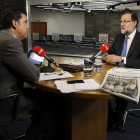 Rajoy durante una entrevista con Radio Nacional en La Moncloa.-Foto: EFE
