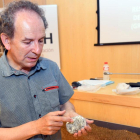 El geólogo del Cenieh y director del proyecto, Andoni Tarriño, presentó los hallazgos.-ICAL