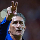 Edgardo Bauza, dirigiendo un partido del San Lorenzo en la Liga argentina.-AFP / ALEJANDRO PAGNI