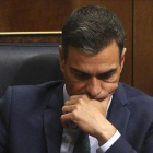Pedro Sánchez, este jueves durante el fallido debate de investidura en el Congreso.-DAVID CASTRO