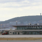 Vista del aeropuerto de Villafría.-ISRAEL L. MURILLO