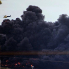 El incendio en una imagen del pasado viernes-EFE / Ismael Herrero