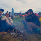 La familia Kejerol, que dejó atrás Alepo, en el campo de refugiados de Idomeni.-JAVIER TRIANA