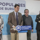 Los procuradores del PP Irene Cortes, Ángel Ibáñez, Alejandro Vázquez y Máximo López, ayer, en Burgos.-SANTI OTERO