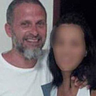 Ariel Darío Leites Do Santos, en la foto con su nueva compañera en Brasil, en una imagen de su perfil de Facebook.-