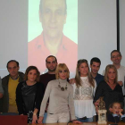 La familia de Joaquín Muñoz tras la entrega del León de Oro.-ECB